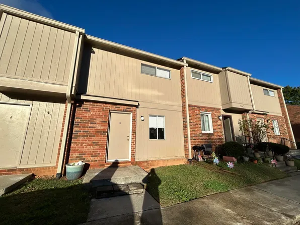 5147 Overland Dr APT B, Roanoke, VA 24018