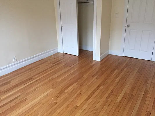 Rented by Uptown Flats LLC | media 7