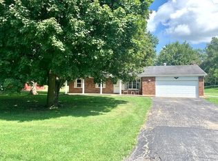 9705 N Country Club Rd, Piqua, OH 45356