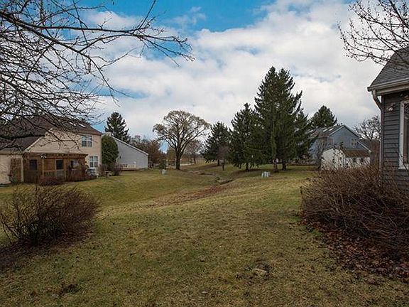 2nd image of 319 Anchor Dr
