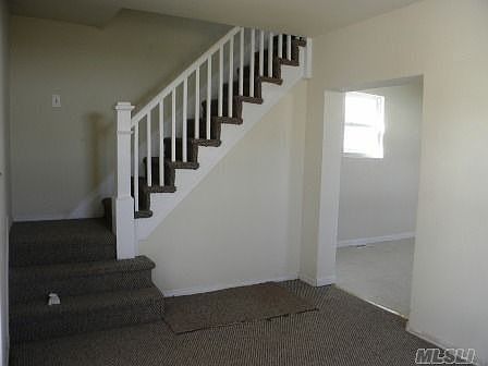 5th image of 103 E Pennywood Ave