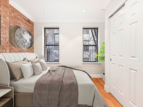 3rd image of 410 E 13th St APT 5B