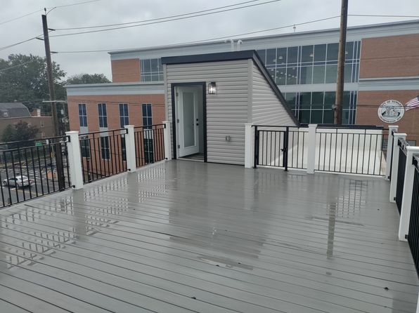 706 Bergen St #2