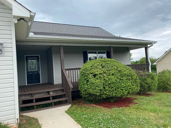 83 Ash Wood Ln, Cleveland, GA 30528