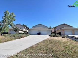 1747 Laurel Ave APT B, Redding, CA 96001