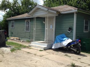 2117 Russell St, Houston, TX 77026