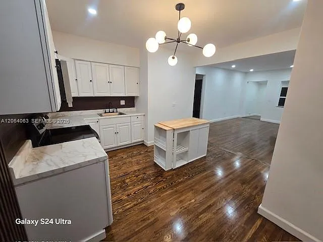 2 bed, 1184 sqft, $2,400 — Photo 3