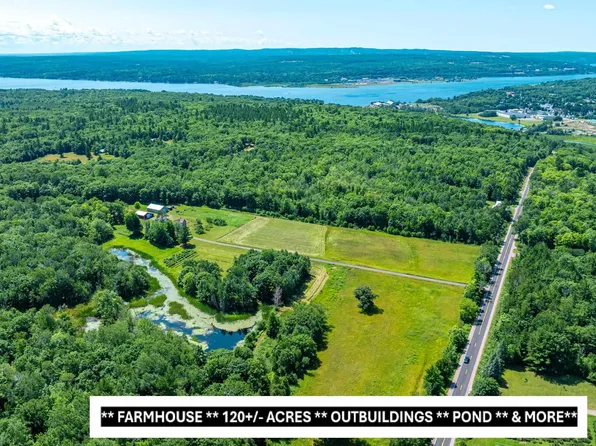 24551 Upper Point Mills Rd, Hancock, MI 49930