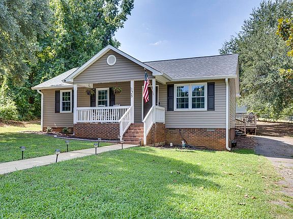 3rd image of 128 Keltner Cir