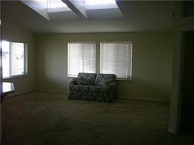 2nd image of 2300 E Valley Pkwy Space 10