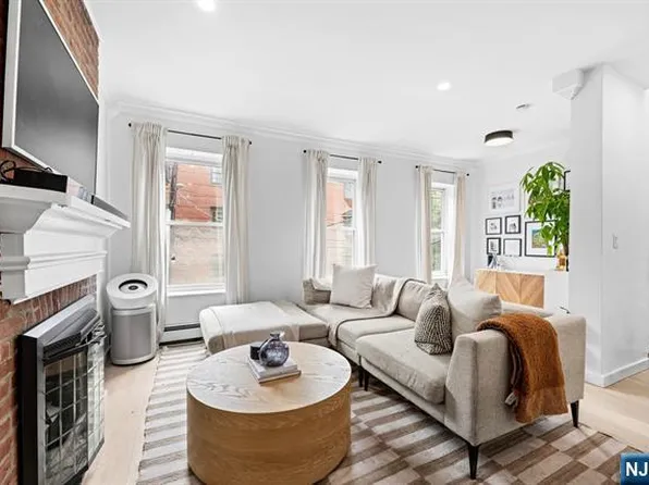 208 3rd Street, Hoboken, NJ 07030