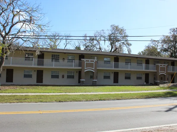 901 N Amelia Ave #11, Deland, FL 32724
