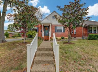 5895 Rhodes Ave, Saint Louis, MO 63109