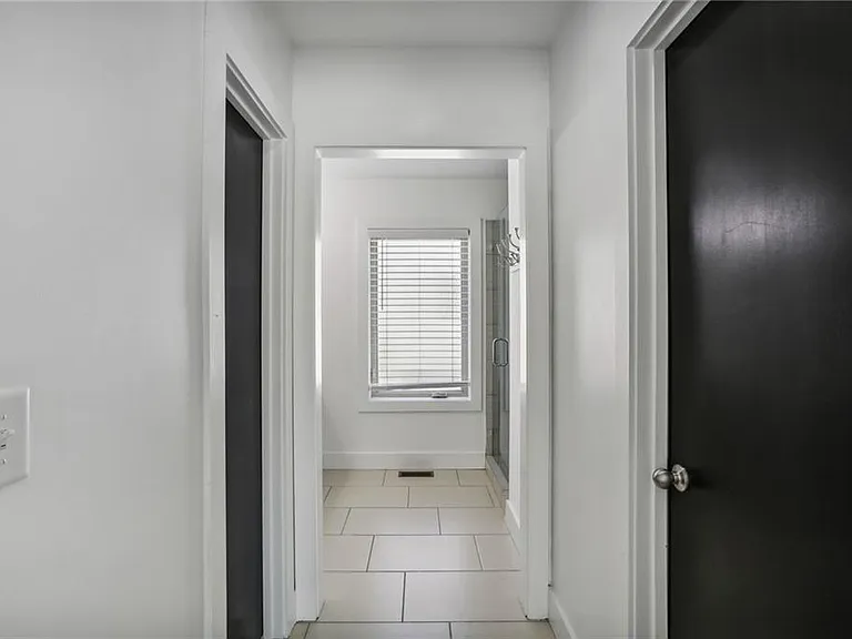 21 Skyline Way NE — Photo 36