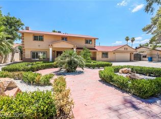 2674 Redwood St, Las Vegas, NV 89146