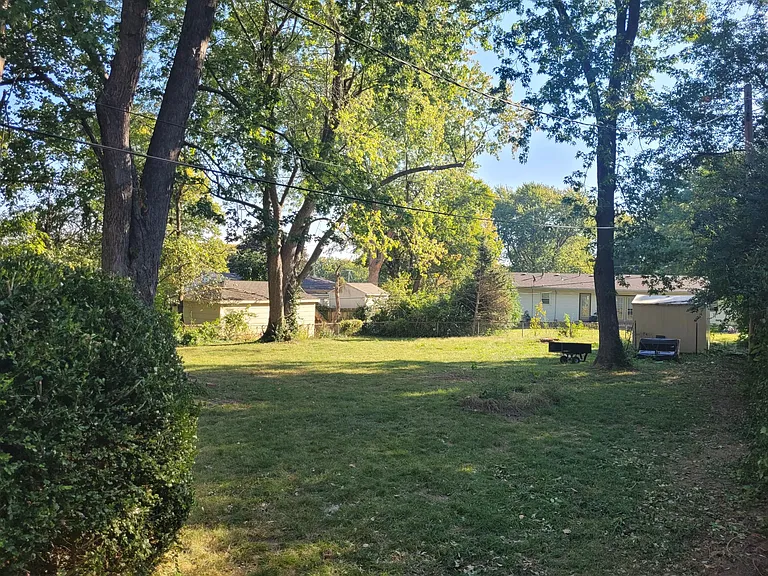 3416 S Newton Ave — Photo 21