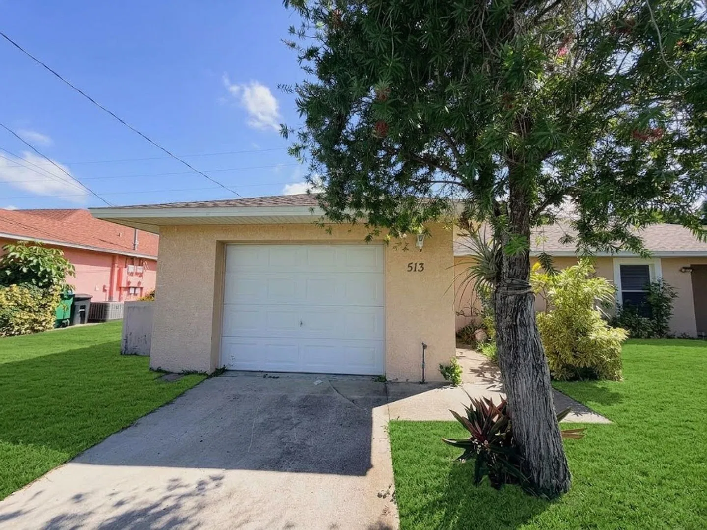 First Month Rent Free! 2/2 Duplex With Garage Ne Cape! — Photo 2
