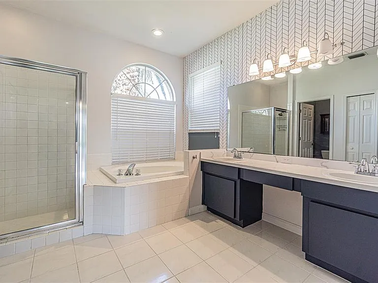 27226 Sea Breeze Way — Photo 36
