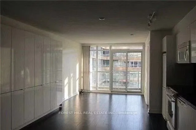 10 Capreol Ct #929 — Photo 3