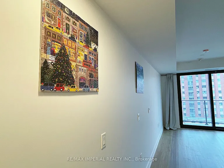 1 Jarvis St #904 — Photo 7