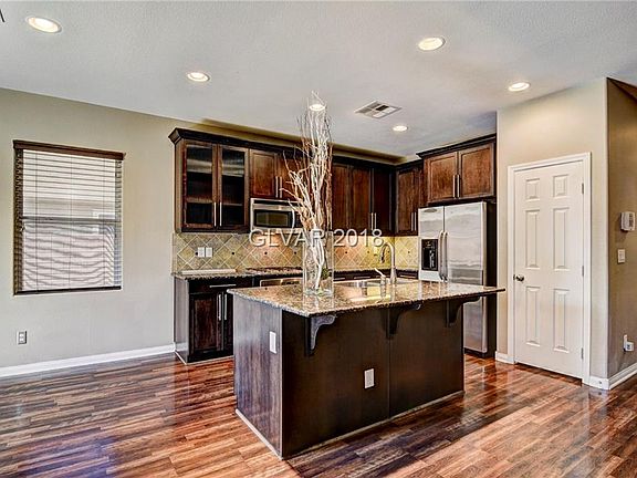 4th image of 10131 Velvet Moon Ct