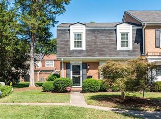 4401 Simsbury Rd, Charlotte, NC 28226