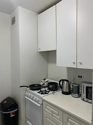 Rented by Bond New York | media 97