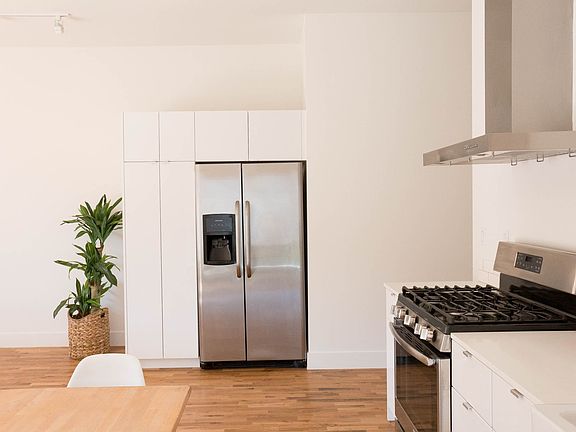 2nd image of 317 N Avenue 50 #2