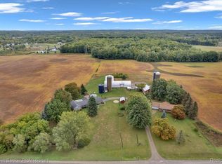 5195 S Lapeer Rd, Oxford, MI 48371