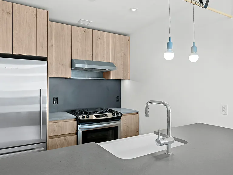 54 Noll St #359 — Photo 4