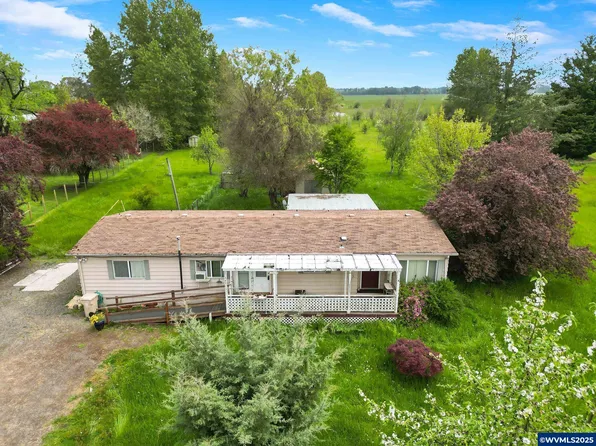 34715 Riverside Dr, Albany, OR 97321