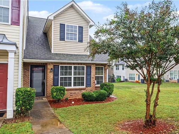 6535 Capitol Knl, Fairburn, GA 30213