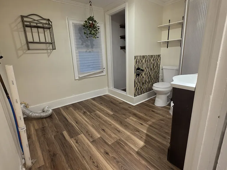 196 Palmer Ave — Photo 10
