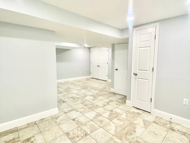 4914 Hamilton Ave #1 — Photo 24