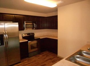 1302 Lantana Ct, Gonzales, TX 78629