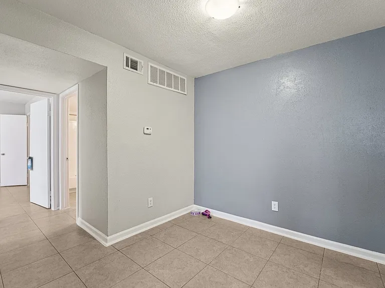Crosby at Westchase Apartments — Photo 61