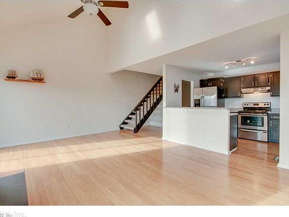 5th image of 3822 Chimney Creek Dr