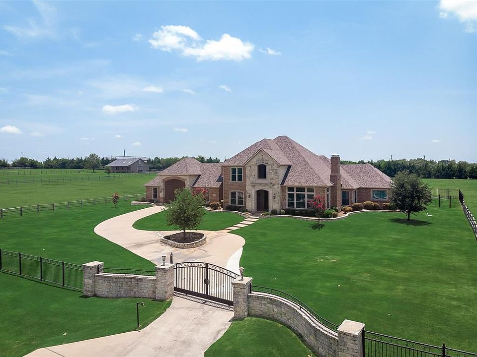 1st image of 2705 Rolling Meadows Dr