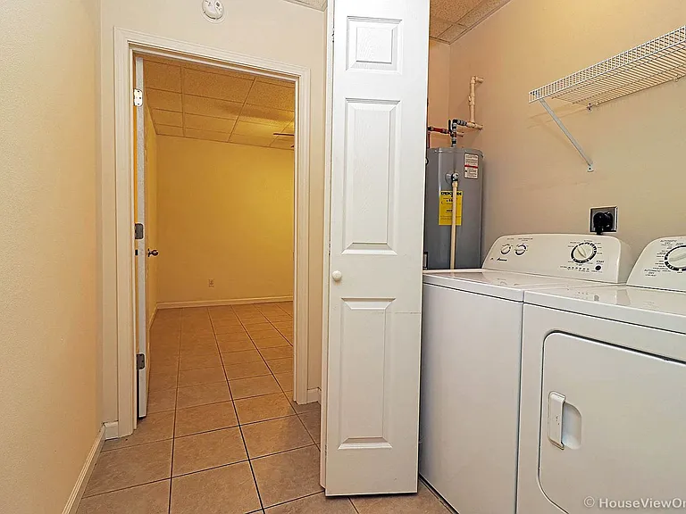 820 N Sprigg St — Photo 3