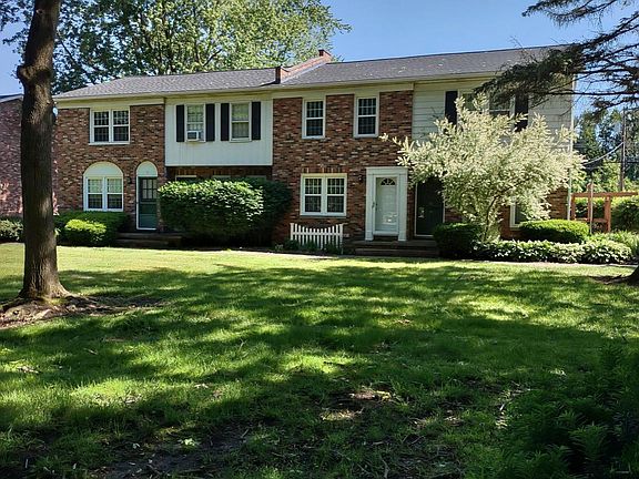 2nd image of 115 Bard Dr