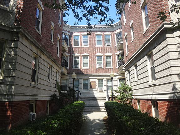 4th image of 89 Trowbridge St #71d4f1ca5
