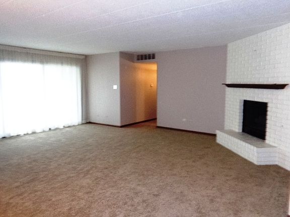4th image of 13200 S Oak Hills Pkwy APT 1B
