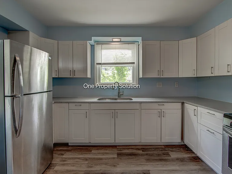 329 N Jay St — Photo 8