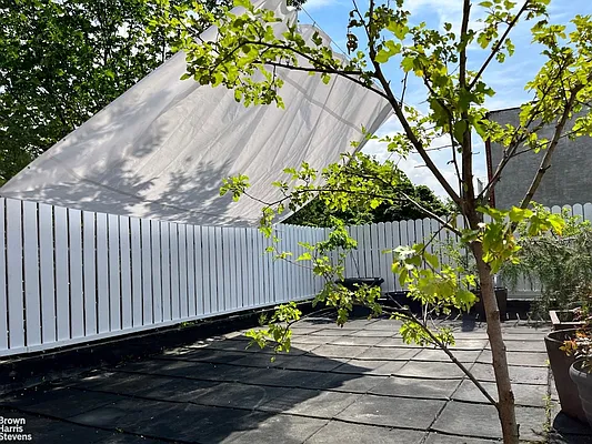 Rented by Brown Harris Stevens | media 12