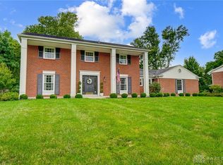 1936 Indian Head Rd, Dayton, OH 45459