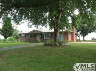 Lexie Beans Creek Rd N, Flintville, TN 37335