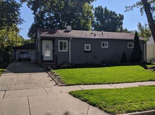 1633 Charles Dr, Glendale Heights, IL 60139