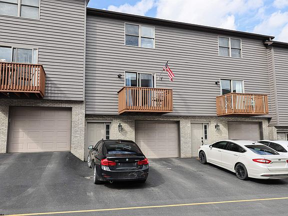 2nd image of 5 Sunridge Dr