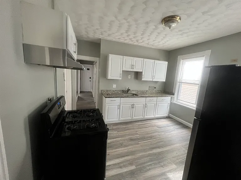 9 Payson Ave #2 — Photo 8