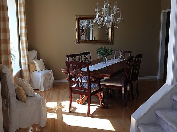 5th image of 18995 Edwards Grove Dr